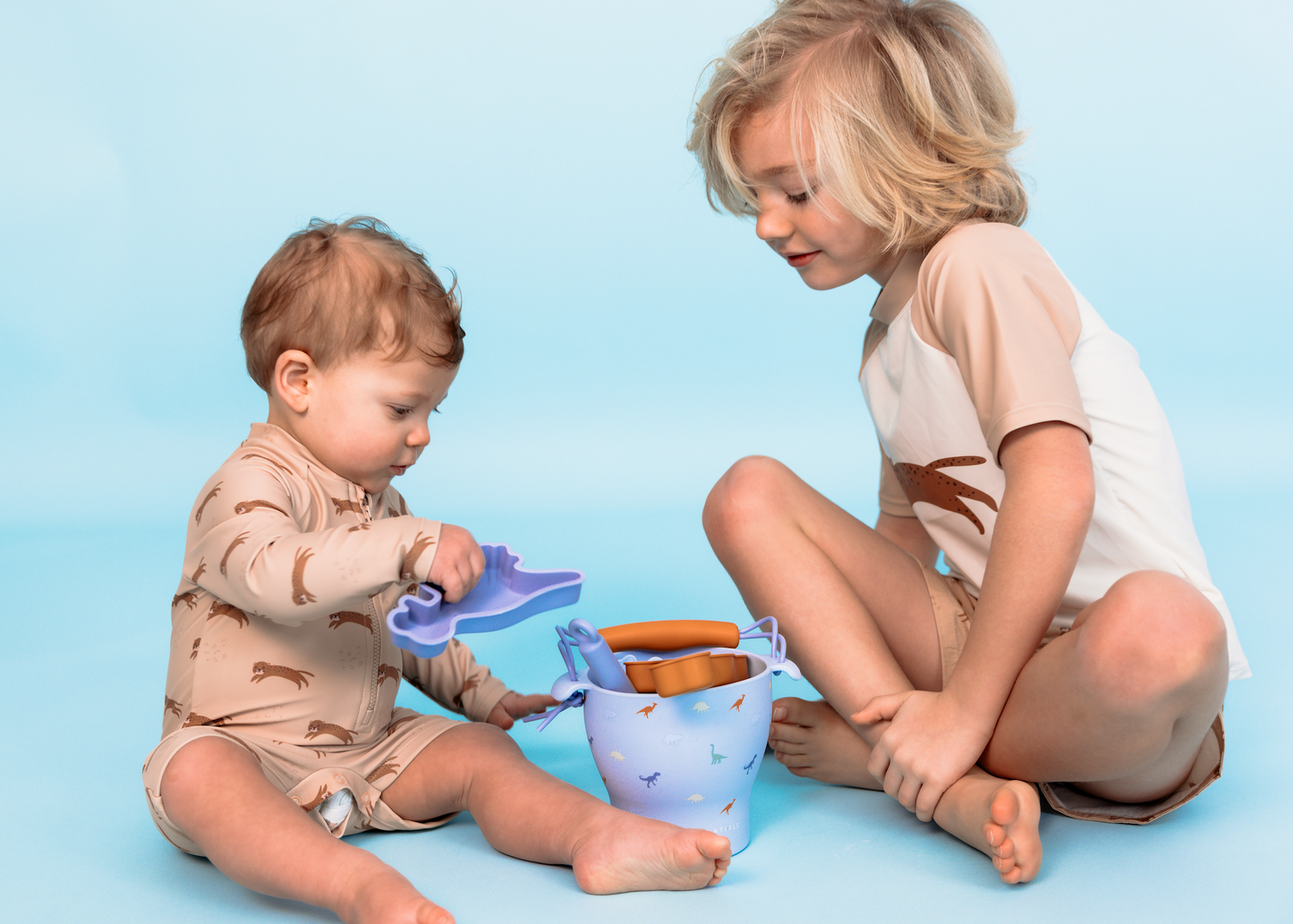 Dino Silicone Sand Bucket set by Swim Essentials