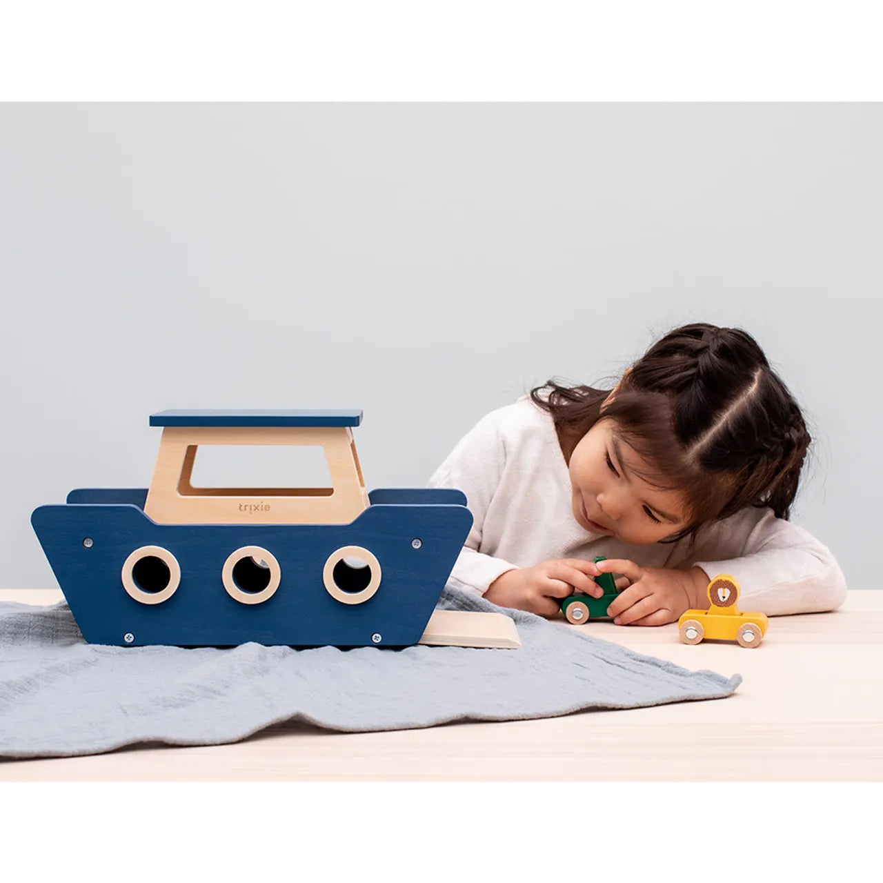 Wooden Ferry Boat - Blue by Trixie