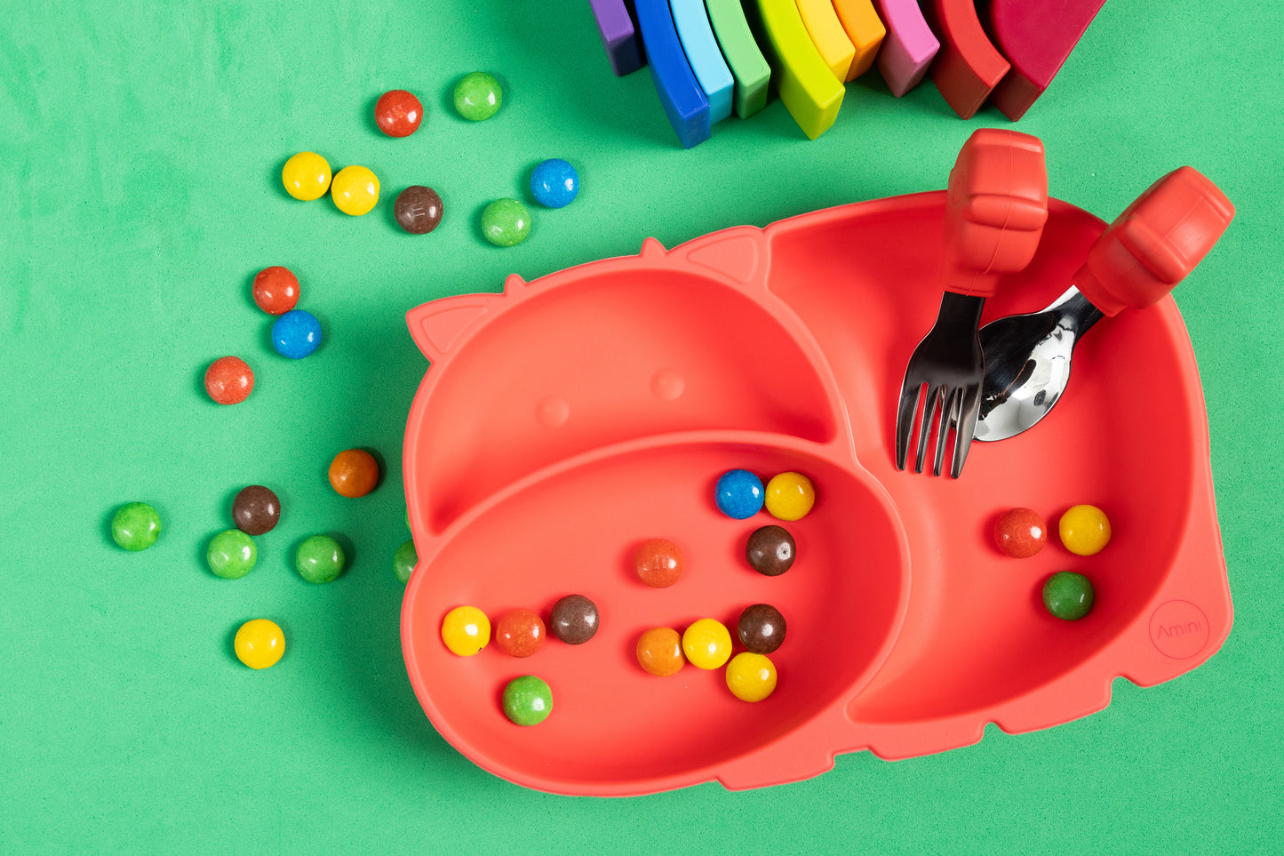 Kids Hippo plate with cutlery set Red by Amini