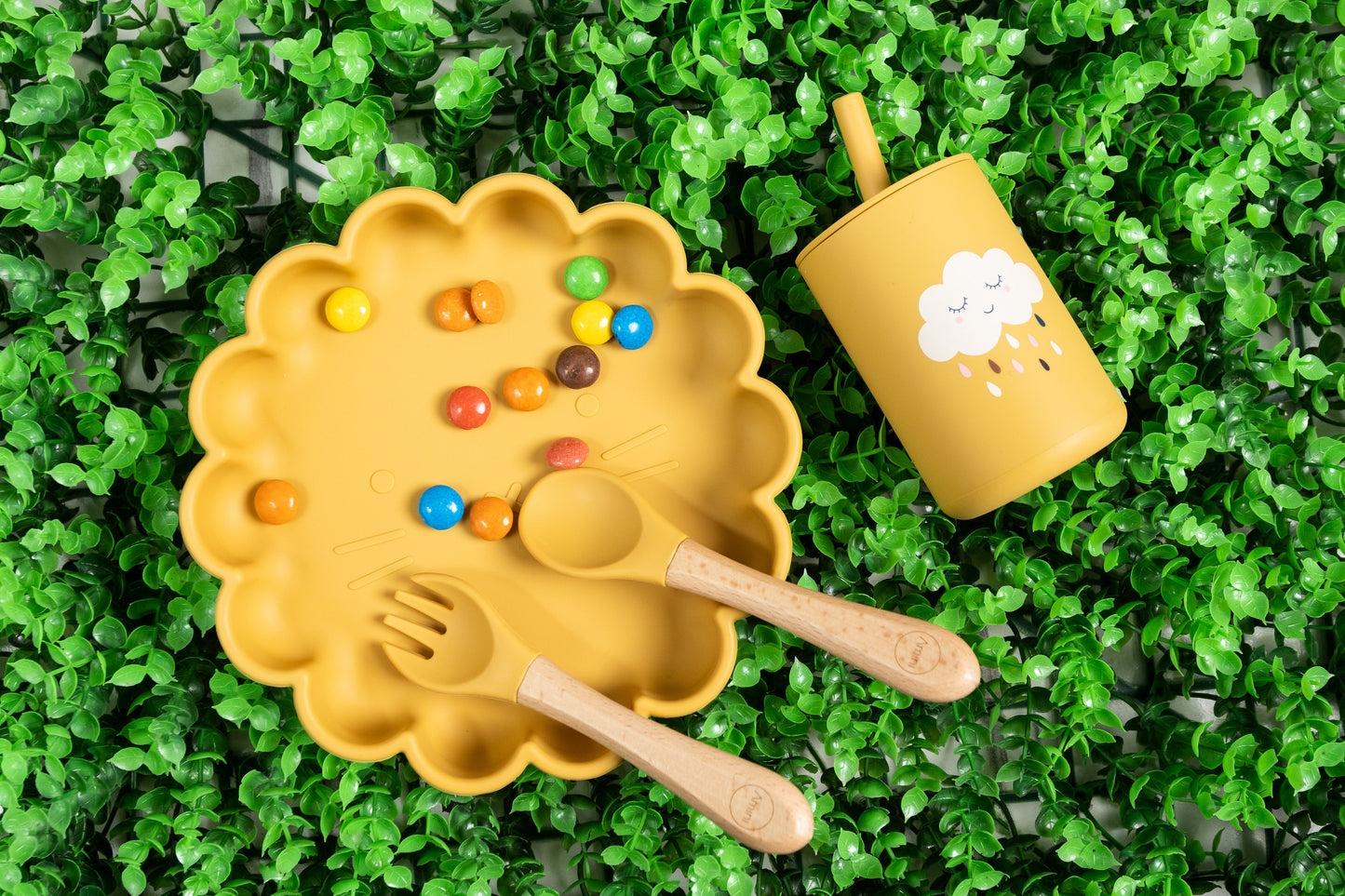 kids Plate with silicon/bamboo spoon and fork Yellow by Amini