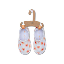 Load image into Gallery viewer, Flower hearts watershoes by Swim Essentials
