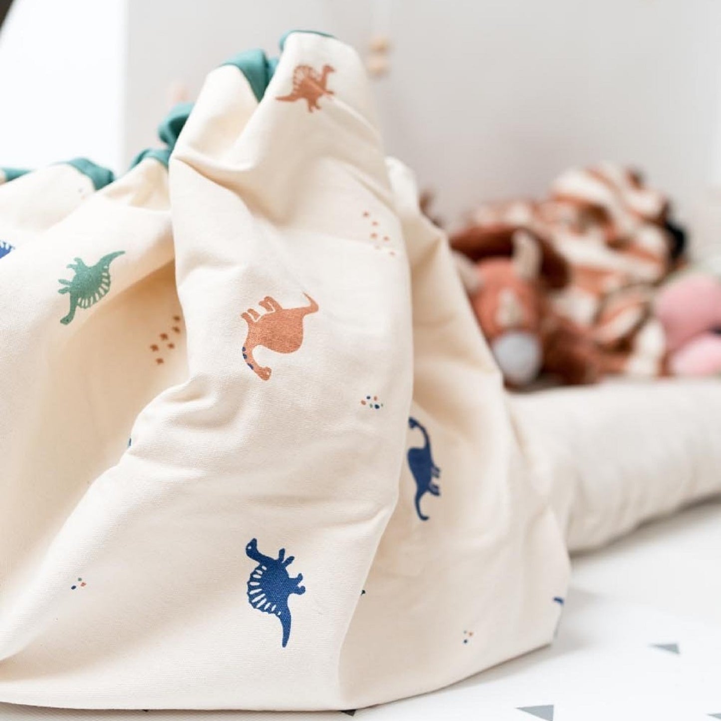 Playmat and Storage Bag – Dino  by Play and Go