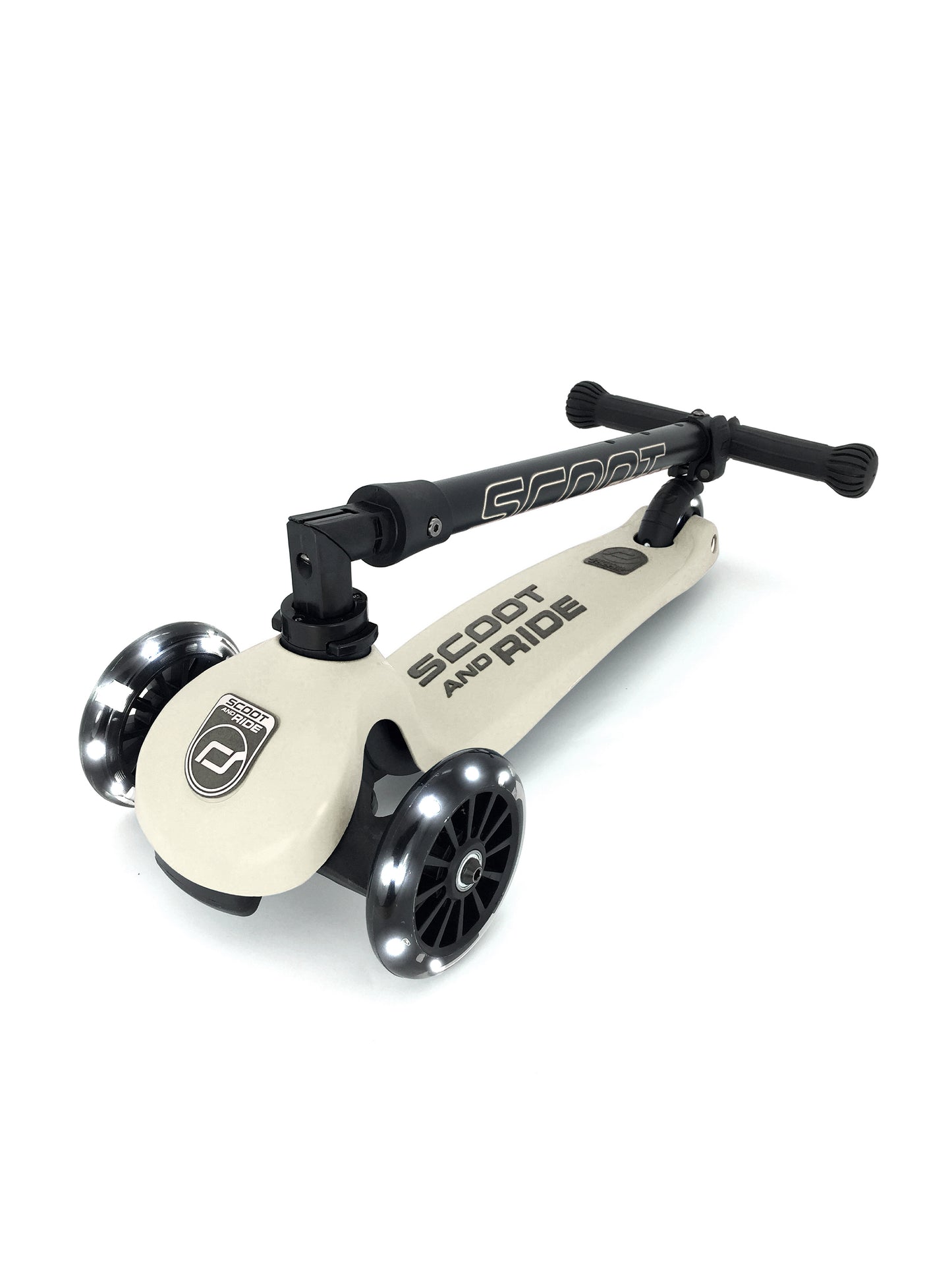 Highwaykick 3 LED by Scoot and Ride